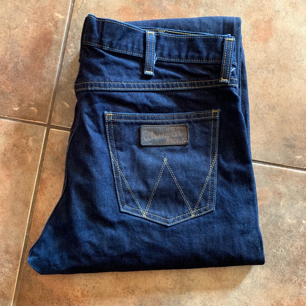 Wrangler 1947 white oak denim size $34x32